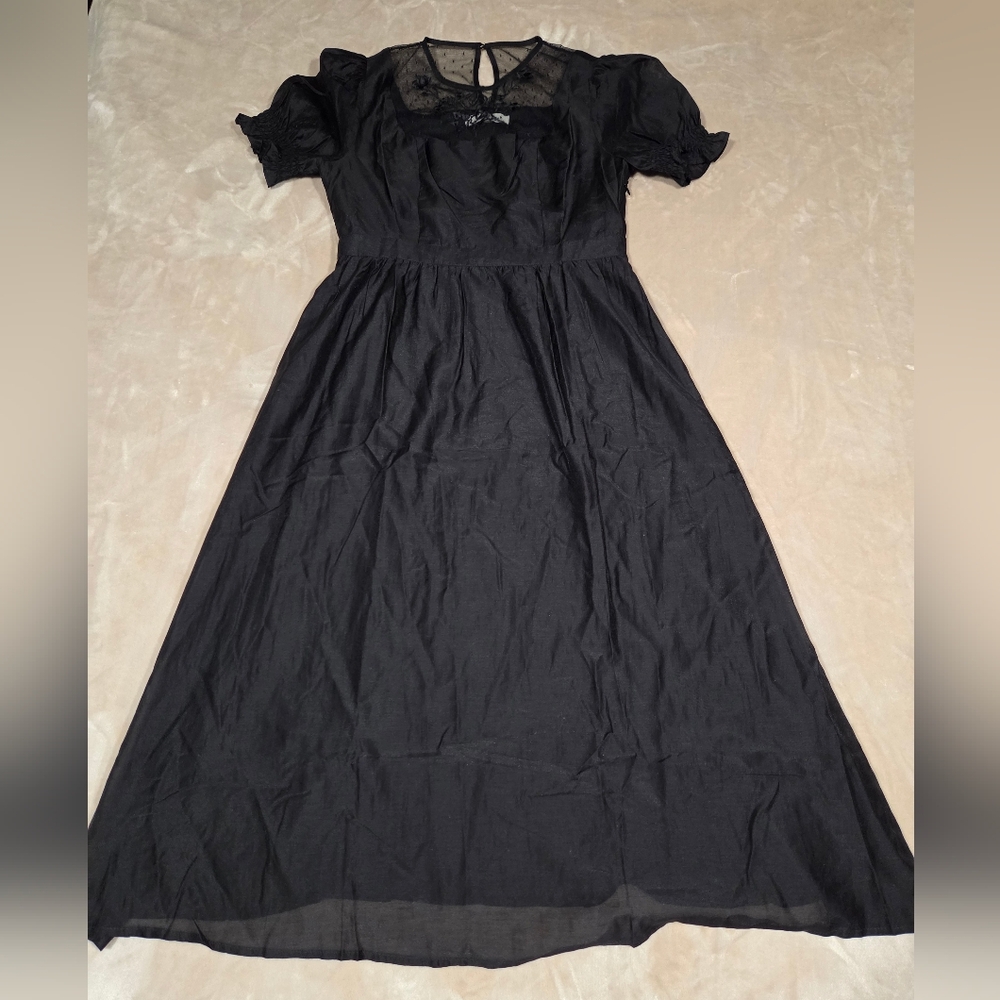 Simple retro Ariella Round Neck Mesh Embroidered Puff Sleeve Dress - Picture 6 of 10